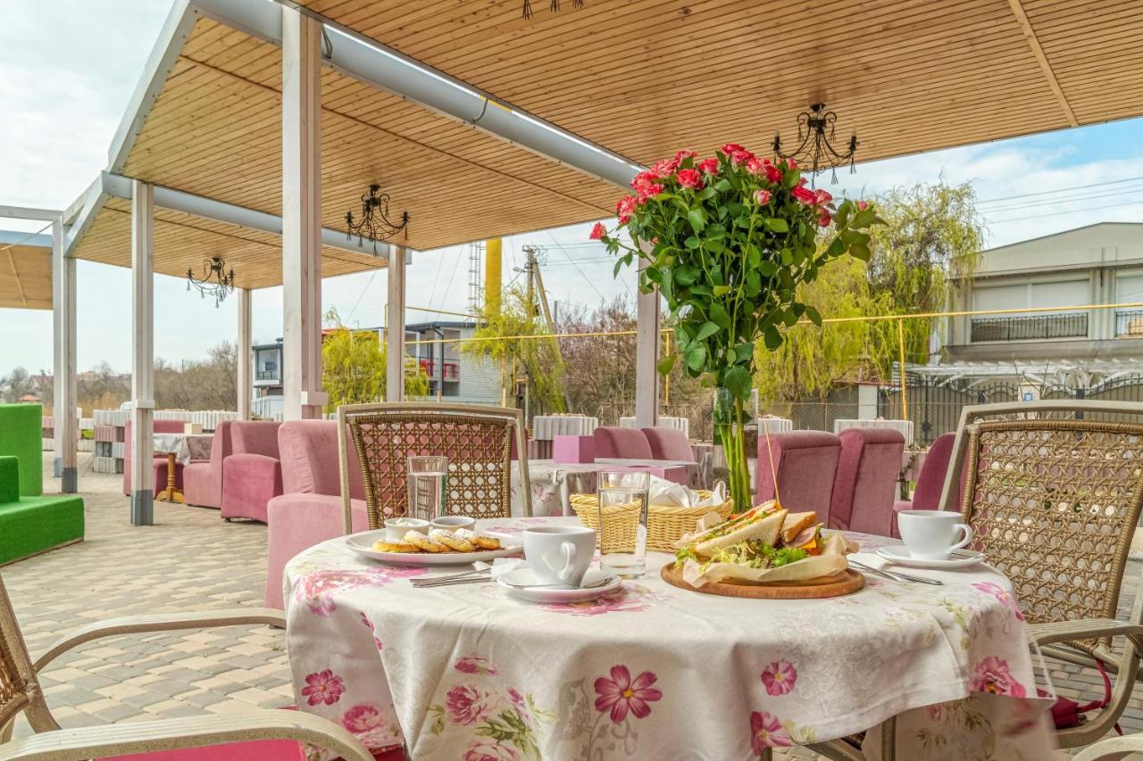 Отель Flamingo Family Club Затока Экстерьер фото